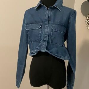 NWT Classic Denim Blue Cropped Long Sleeve Shirt - Size XL